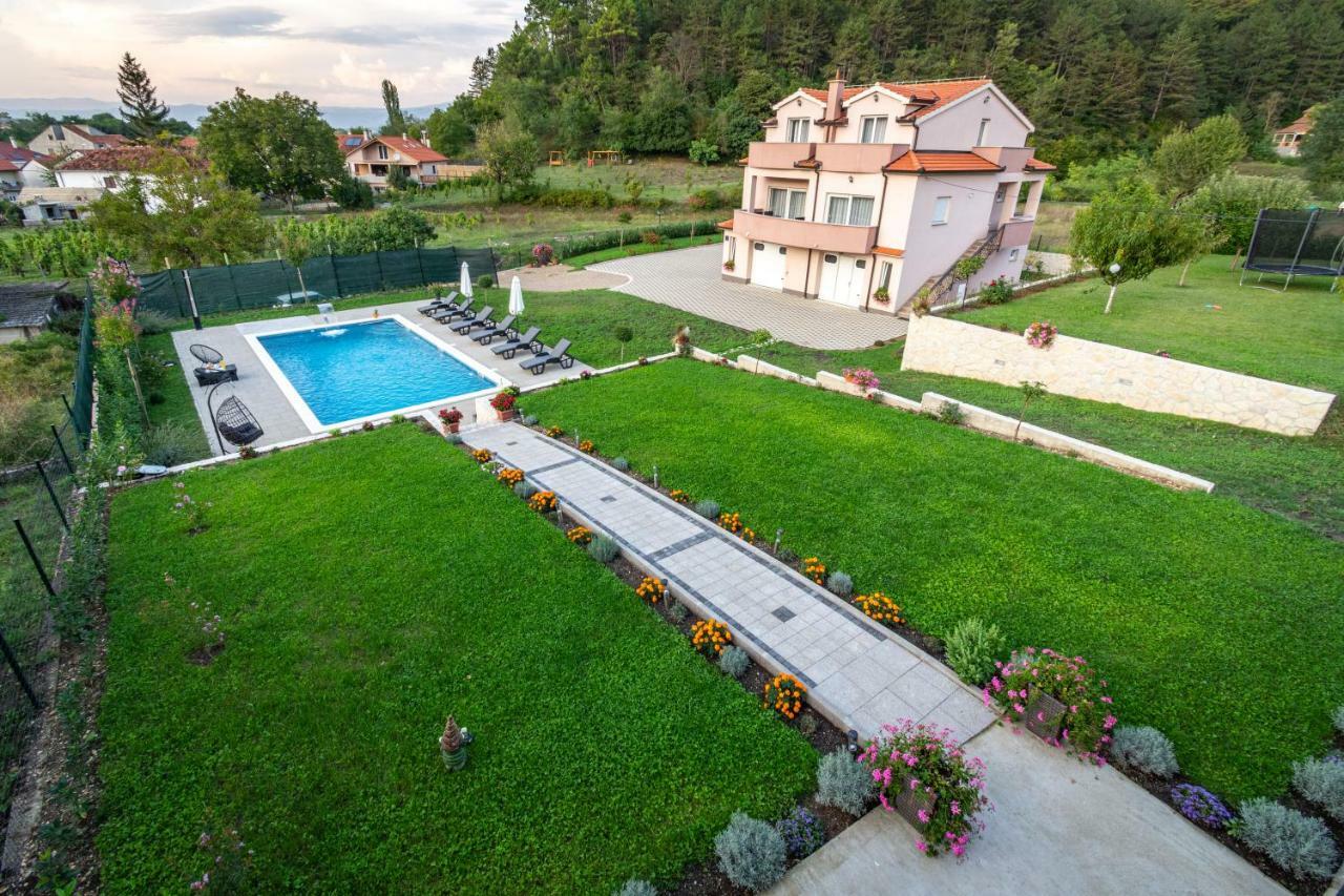 Green Paradise Estate Trilj المظهر الخارجي الصورة