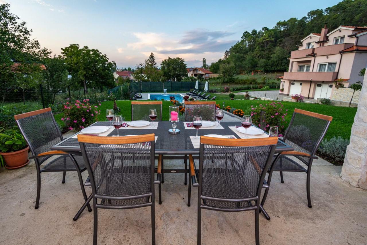 Green Paradise Estate Trilj المظهر الخارجي الصورة